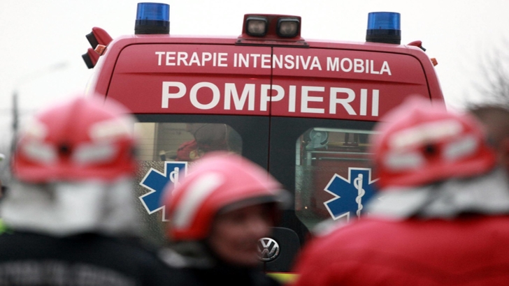 Incendiu într-un bloc din Slatina! Locatarii, evacuați de urgență